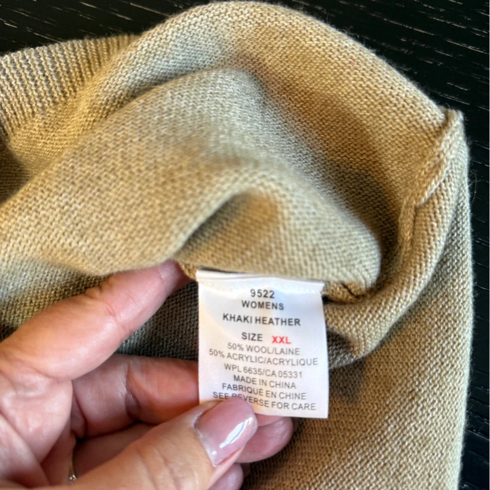 Woolrich V-Neck Beige Pullover Knit Long Sleeve Sweater Plus Size 2X